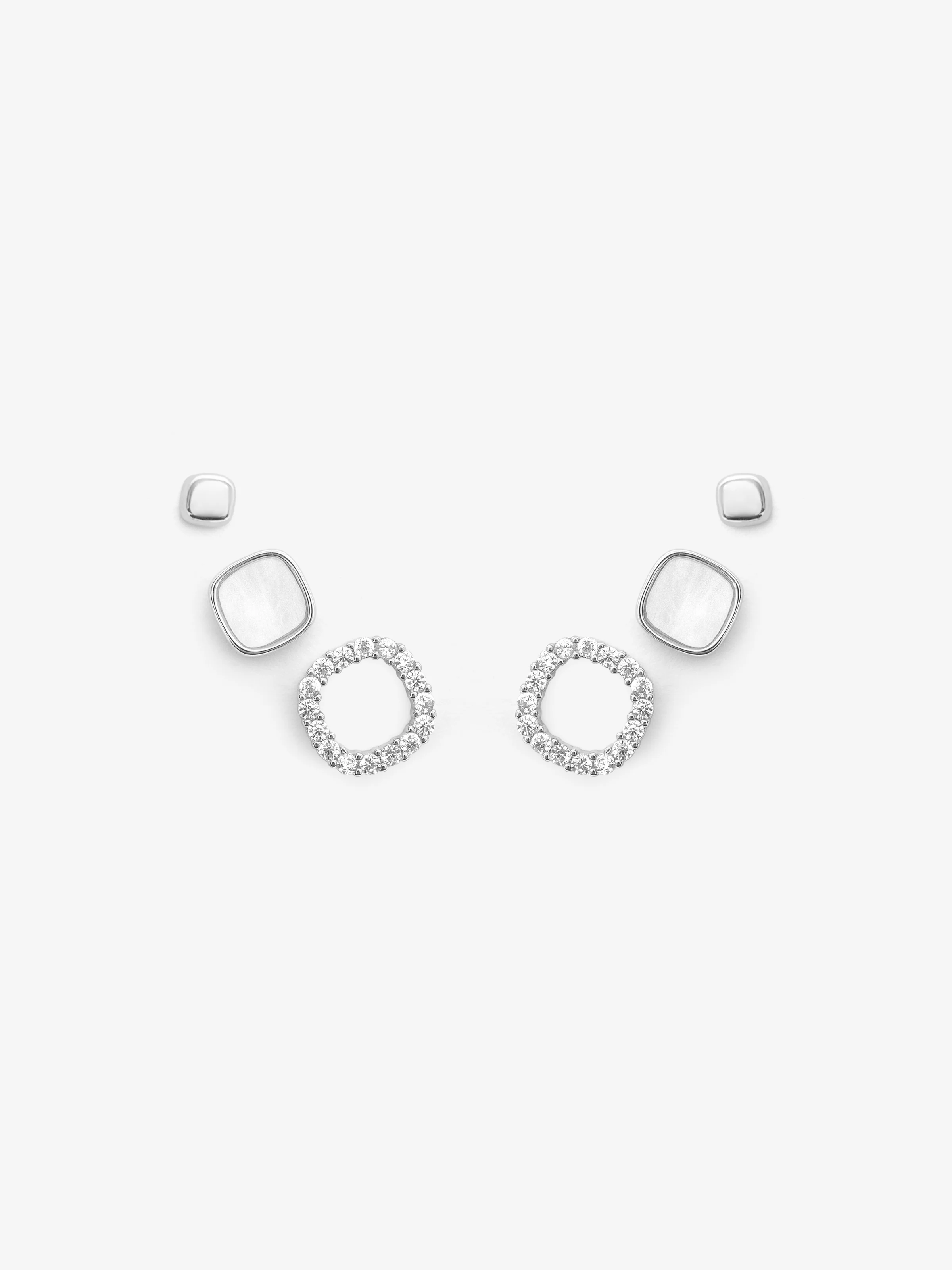 Radiant Bloom Silver Ear Studs - EAWE5-106